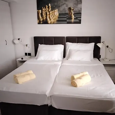 Apartament Sky &